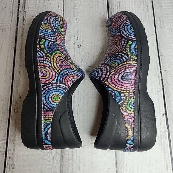 Crocs Neria Pro II Womens Size 8 Rubber Slip On Nursing Work Clogs Shoes Black - Picture 9 of 12